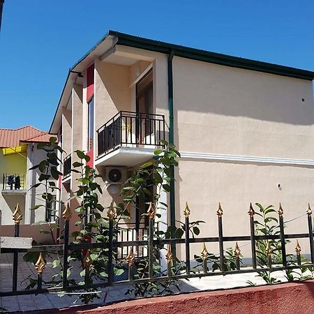Apartment Nodmax Уреки Экстерьер фото